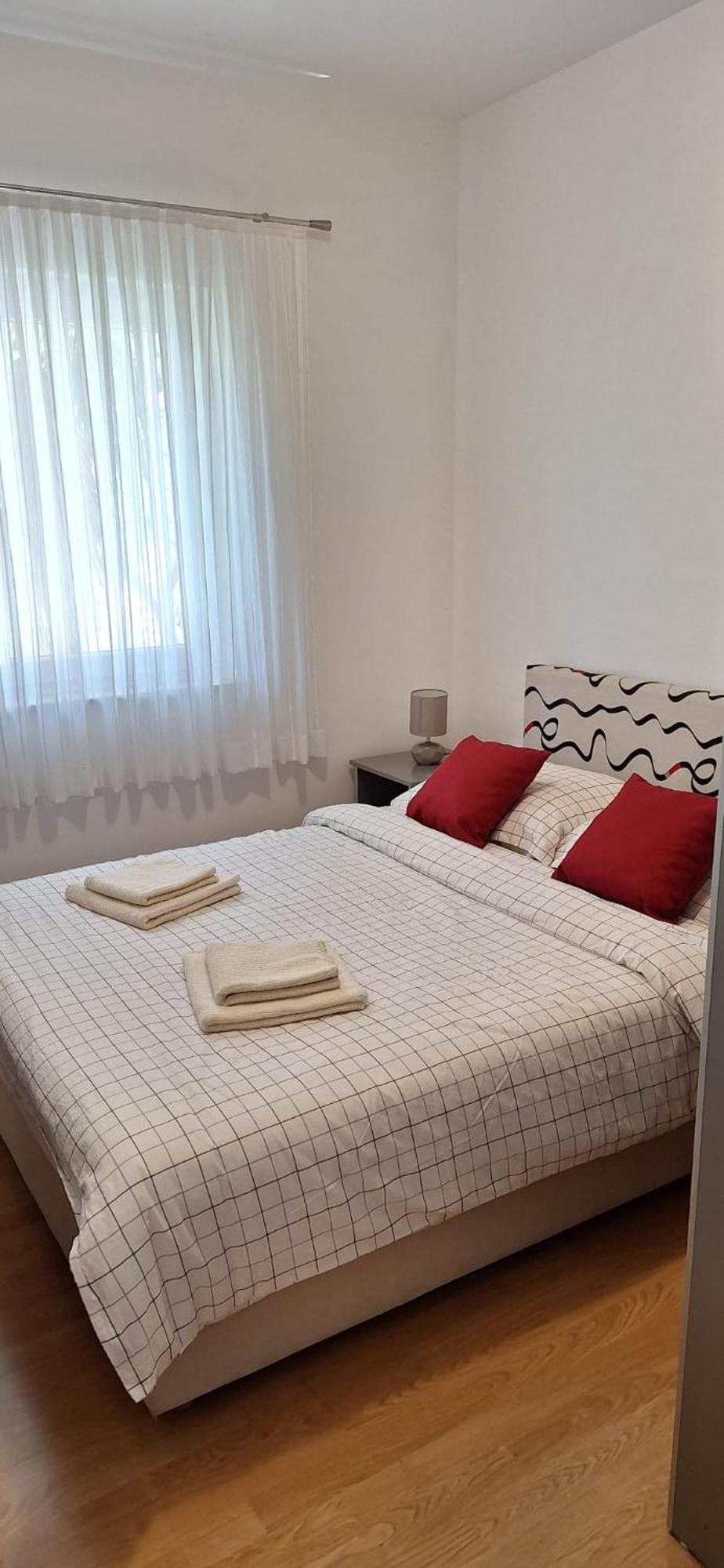 Apartman Valkira Novalja - Moderan Smjestaj S Pogledom Blizu Zrca ภายนอก รูปภาพ